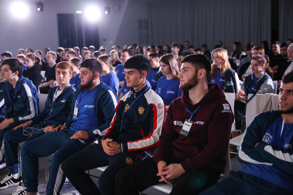 festival-sporta-konsorciuma-vuzov-severnogo-kavkaza-startoval-v-skfu-ncfu-ru-01 (2).jpg